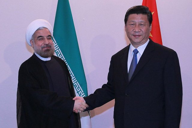 همکاری های اقتصادی چین و ایران متوقف نخواهد شد
