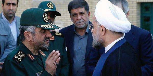 همه توان نیروهای انقلاب پشت سر شماست/ همگان منتظر تصمیمات انقلابی رئیس جمهور هستند