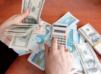 نیازمند یک بازنگری در سود بانکی هستیم/فواید افزایش سود بانکی بیشتر از هزینه های است