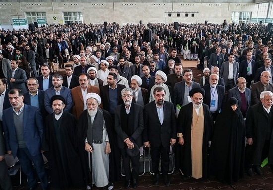 حفظ سرمایه اجتماعی “جمنا” در گرو پذیرش مانیفست نواصولگرایی/ اصولگرایان، اگر اصرار به ماندن در لاک قدیمی خود داشته باشند جامعه از آنها عبور می کند/ قالیباف تاکنون در هیج دادگاهی محکوم نشده است