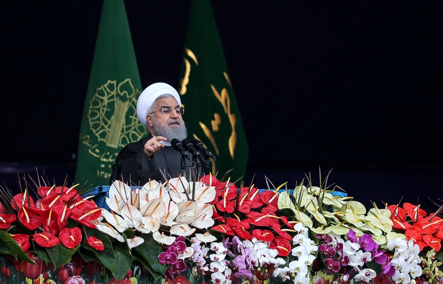 سخنرانی رئیس جمهور در مراسم راهپیمایی ۲۲ بهمن میدان آزادی